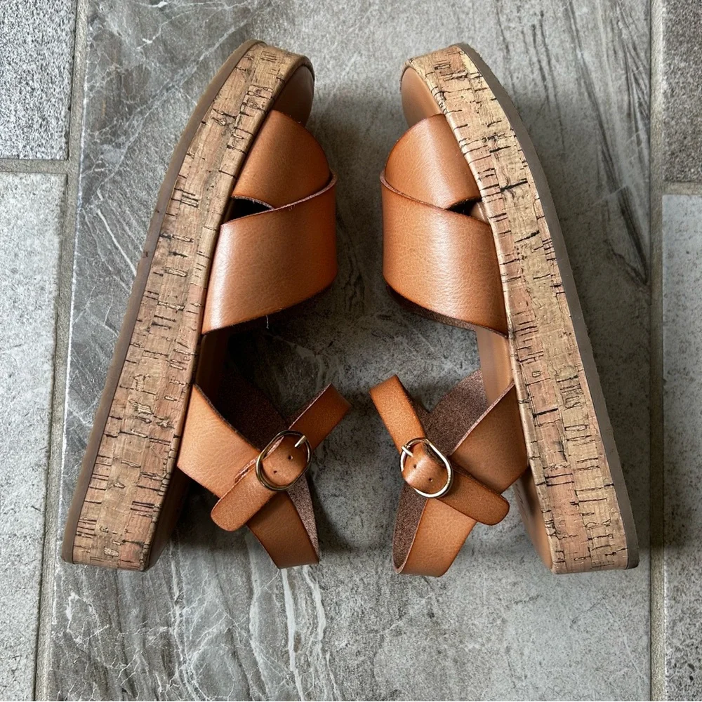 NWOB Zara Girls Brown Criss-Cross Open-Toe Leather Sandals, Size 36 EU/ 4.5 US